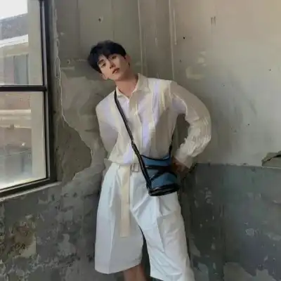 袁思思 袁思思